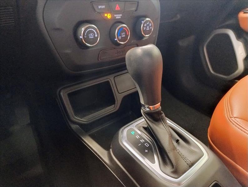  RENEGADE  1.8 16V 12