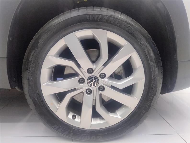  TAOS  1.4 250 TSI Comfortline 11