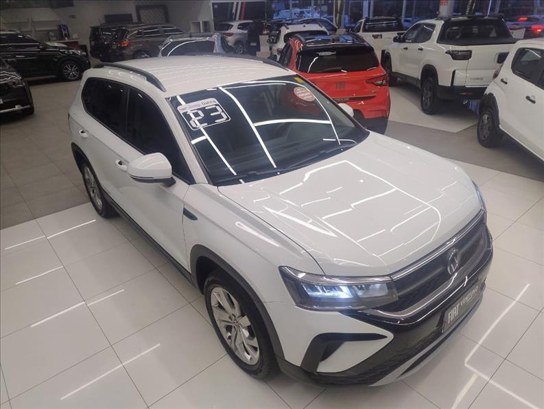  TAOS  1.4 250 TSI Comfortline 8