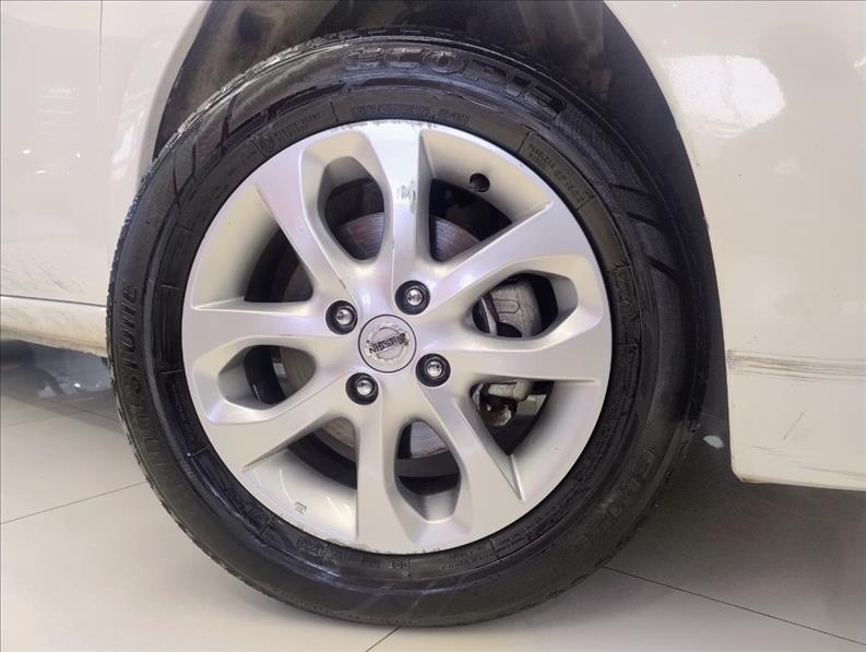 MARCH 1.6 SV 16V MARCH 1.6 SV 16V