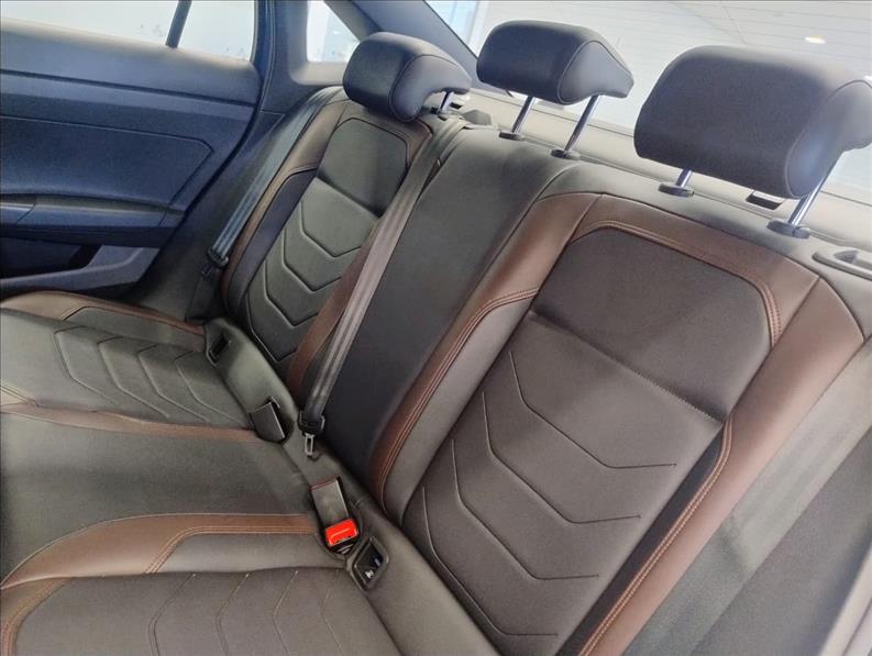 VIRTUS 1.0 200 TSI Highline VIRTUS 1.0 200 TSI Highline