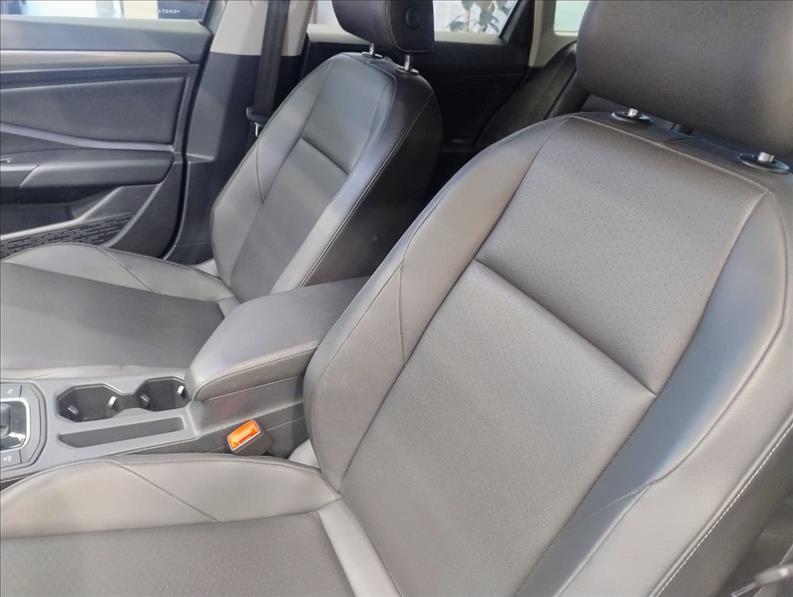JETTA 1.4 250 TSI Comfortline JETTA 1.4 250 TSI Comfortline