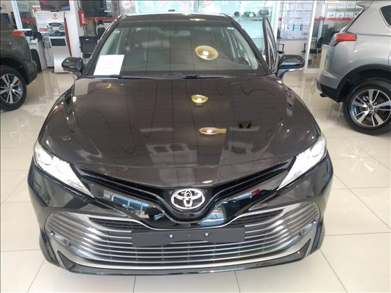 TOYOTA CAMRY 3.5 XLE V6 24V