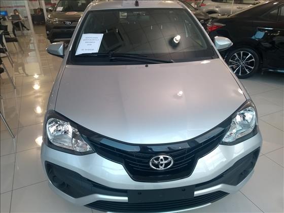TOYOTA ETIOS 1.5 X Plus 16V