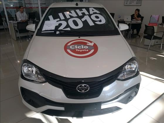 TOYOTA ETIOS 1.3 X 16V