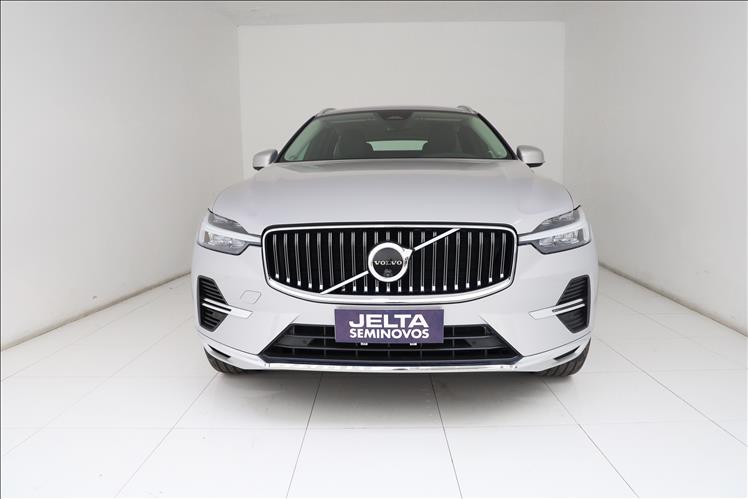 2.0 T8 Recharge Ultimate AWD Geartronic