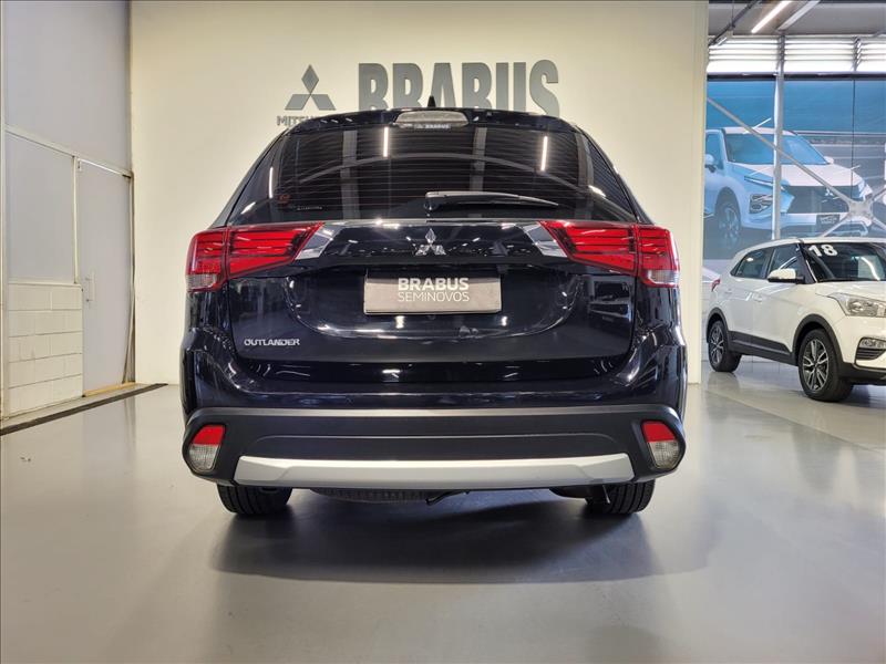 Mitsubishi-OUTLANDER-2.0 Comfort 16V