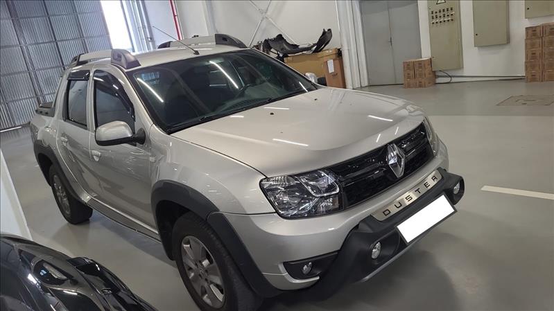 Renault-DUSTER OROCH-2.0 16V Dynamique