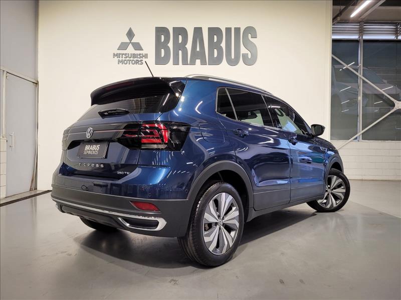 VW - Volkswagen-T-CROSS-1.4 250 TSI Highline