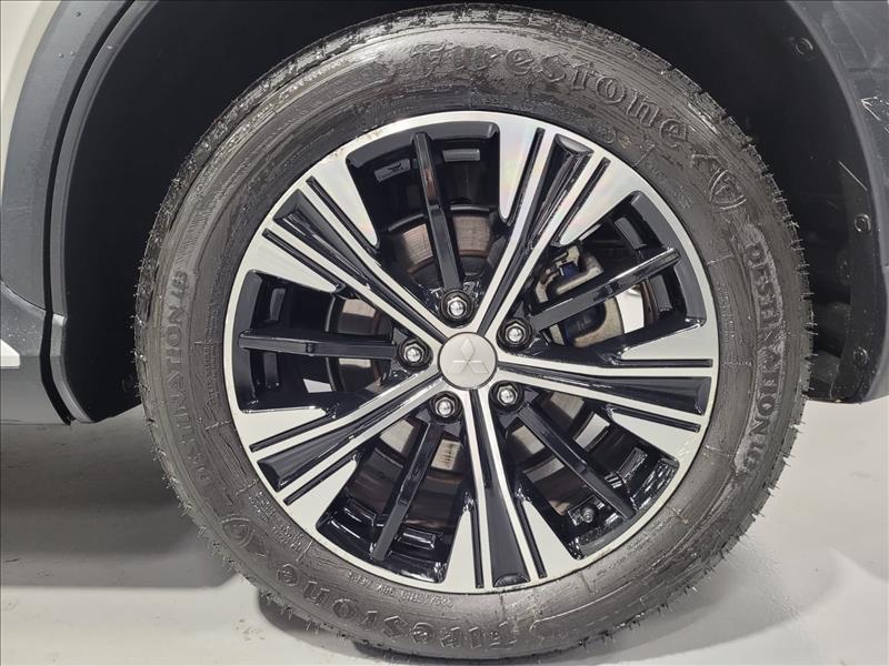 Mitsubishi-ECLIPSE CROSS-1.5 Mivec Turbo Hpe-s