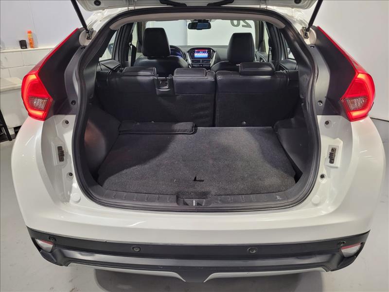 Mitsubishi-ECLIPSE CROSS-1.5 Mivec Turbo Hpe-s