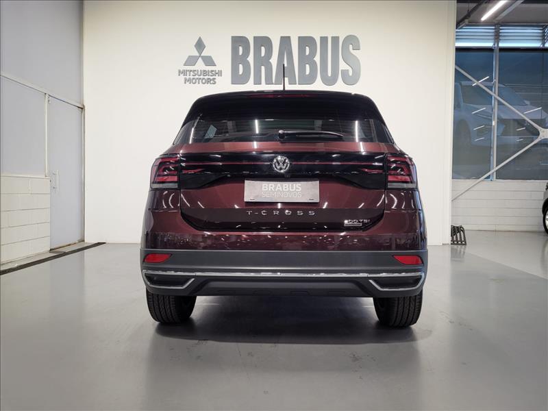 VW - Volkswagen-T-CROSS-1.0 200 TSI Comfortline