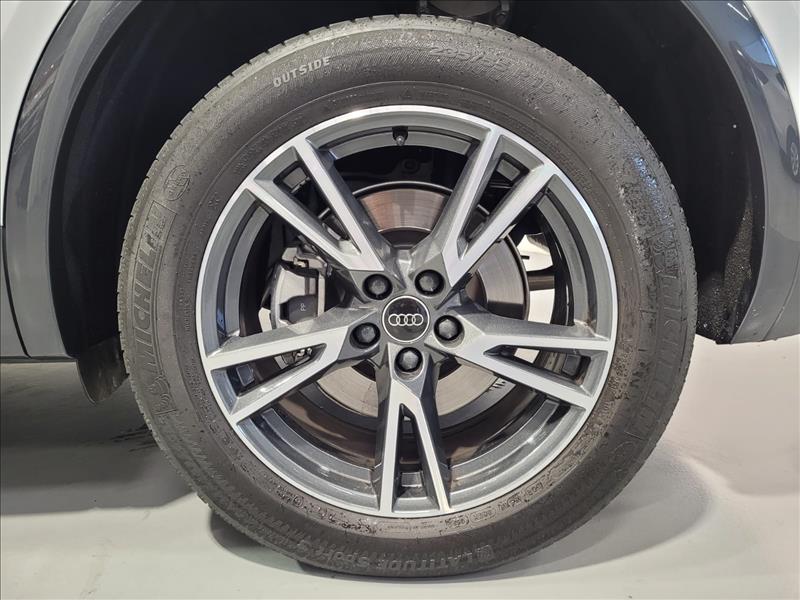 Audi-Q5-2.0 55 Tfsie Phev Performance Black Quattro S Tronic