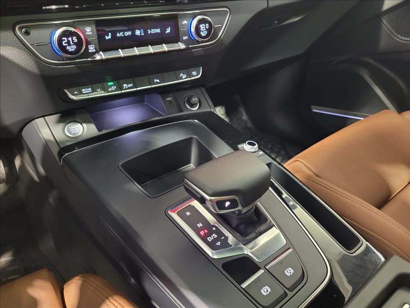 Audi-Q5-2.0 55 Tfsie Phev Performance Black Quattro S Tronic