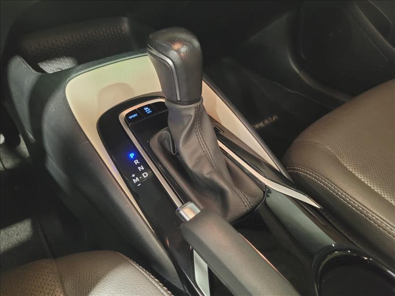 Toyota-COROLLA-1.8 VVT-I Hybrid Altis