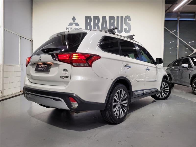Mitsubishi-OUTLANDER-2.2 Mivec Di-d Hpe-s AWD