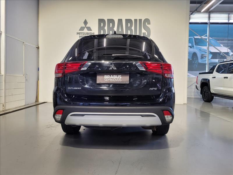 Mitsubishi-OUTLANDER-2.0 Mivec HPE