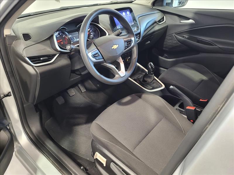 GM - Chevrolet-ONIX-1.0 Plus LT