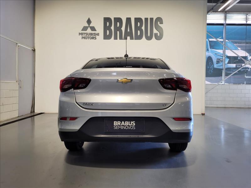 GM - Chevrolet-ONIX-1.0 Plus LT