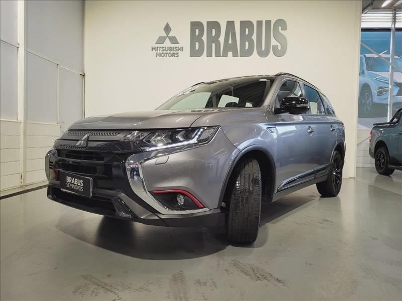 Mitsubishi-OUTLANDER-3.0 Mivec V6 Hpe-s Black Edition AWD