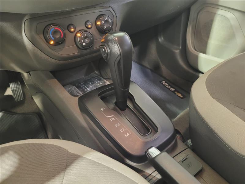 GM - Chevrolet-SPIN-1.8 LT 8V