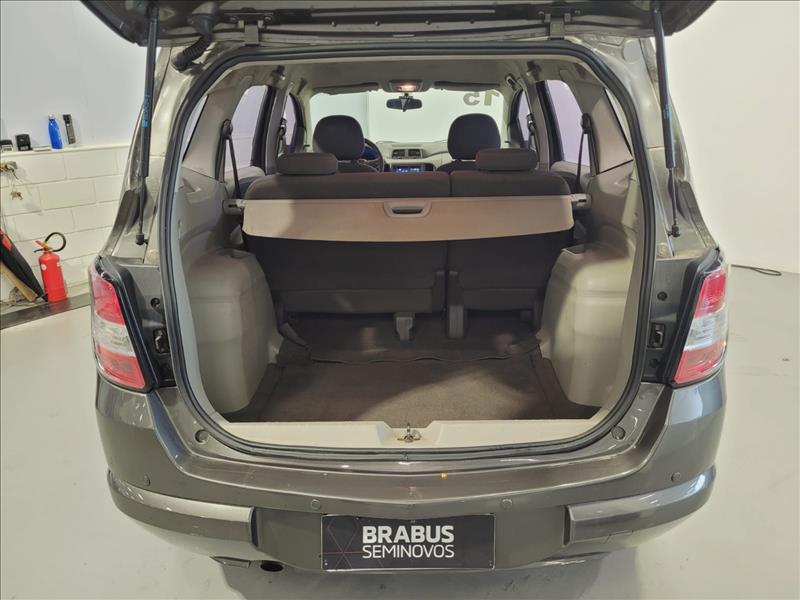 GM - Chevrolet-SPIN-1.8 LT 8V