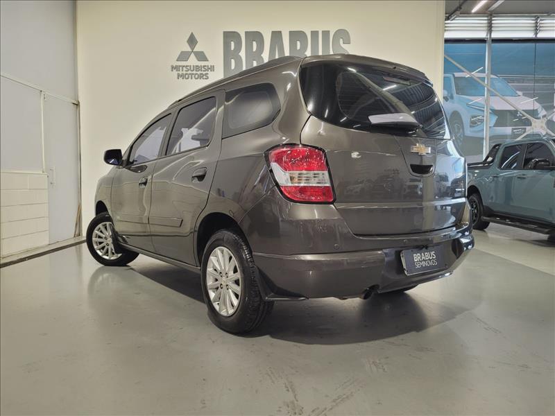 GM - Chevrolet-SPIN-1.8 LT 8V