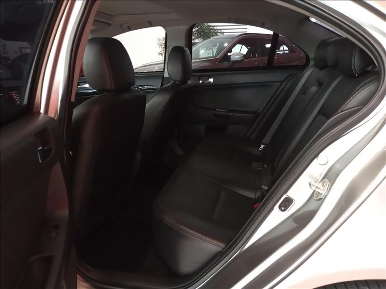 LANCER 2.0 GT 16V LANCER 2.0 GT 16V