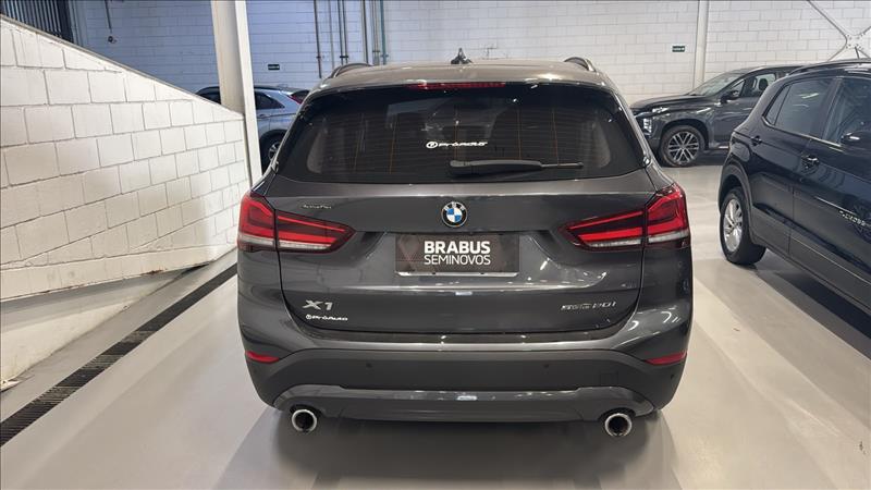 BMW-X1-2.0 16V Turbo Activeflex Sdrive20i