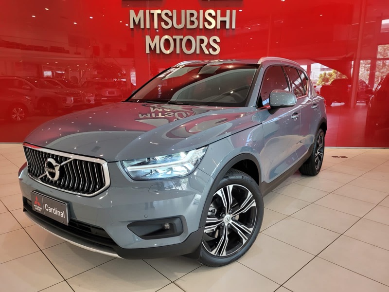 XC40 2.0 T4 Inscription AWD Geartronic XC40 2.0 T4 Inscription AWD Geartronic