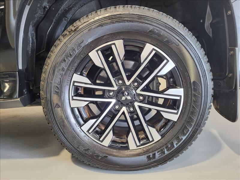Mitsubishi-PAJERO SPORT-2.4 16V Mivec Turbo HPE AWD