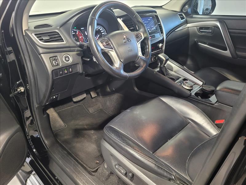 Mitsubishi-PAJERO SPORT-2.4 16V Mivec Turbo HPE AWD