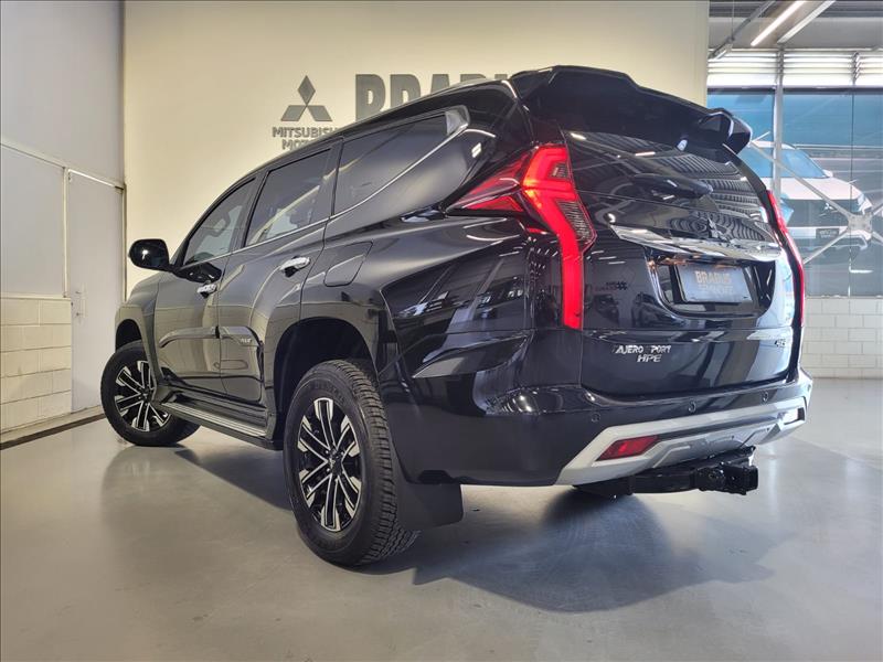 Mitsubishi-PAJERO SPORT-2.4 16V Mivec Turbo HPE AWD