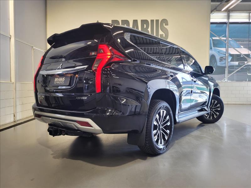 Mitsubishi-PAJERO SPORT-2.4 16V Mivec Turbo HPE AWD