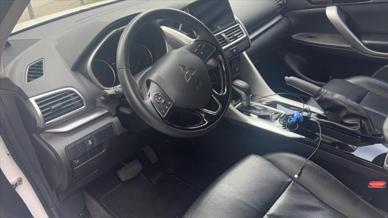 Mitsubishi-ECLIPSE CROSS-1.5 Mivec Turbo GLS
