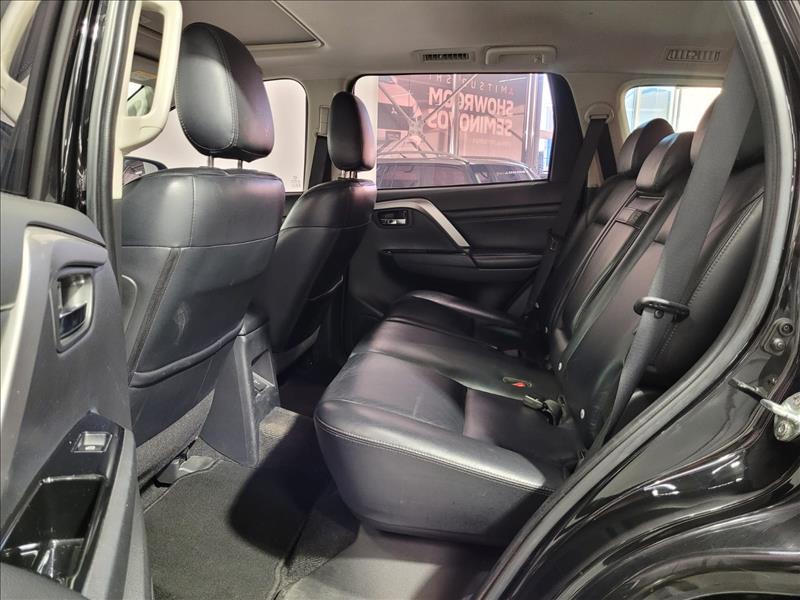 Mitsubishi-PAJERO SPORT-2.4 16V Mivec Turbo Hpe-s AWD
