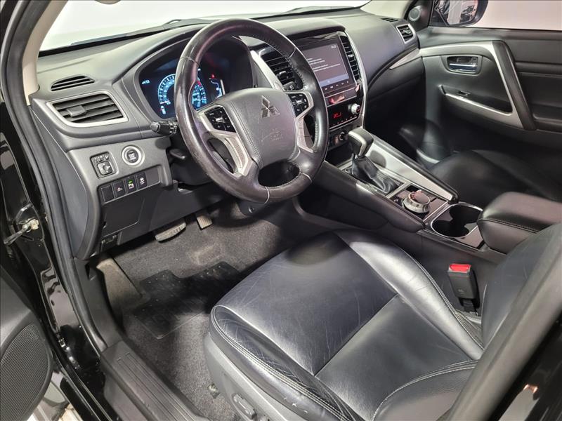 Mitsubishi-PAJERO SPORT-2.4 16V Mivec Turbo Hpe-s AWD