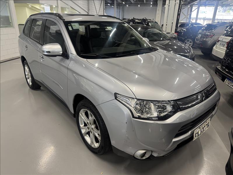 Mitsubishi-OUTLANDER-2.0 16V
