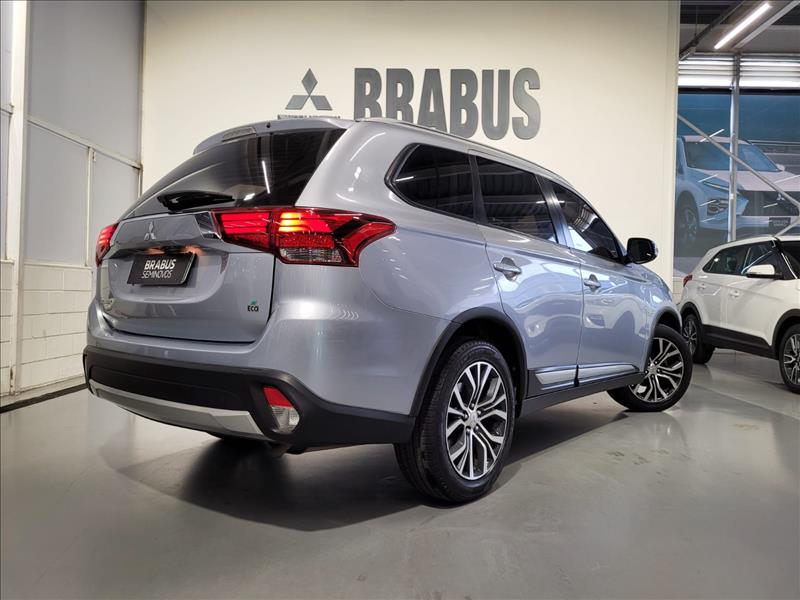 Mitsubishi-OUTLANDER-2.0 16V