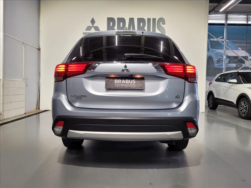 Mitsubishi-OUTLANDER-2.0 16V