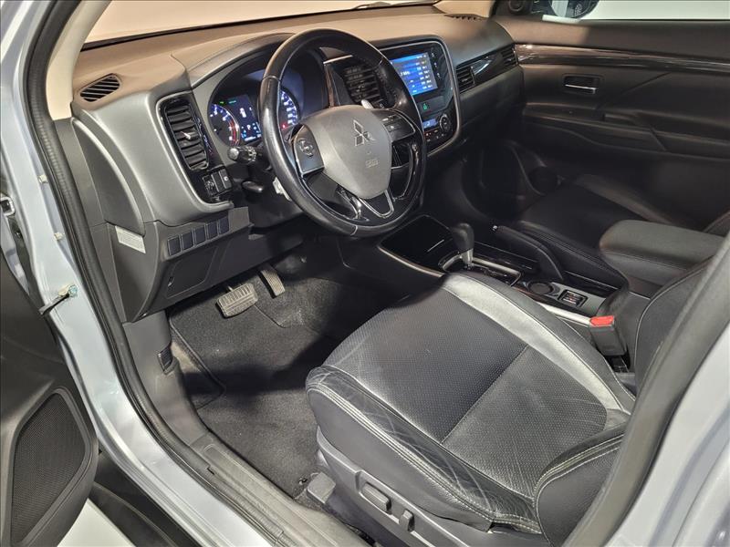 Mitsubishi-OUTLANDER-2.0 16V