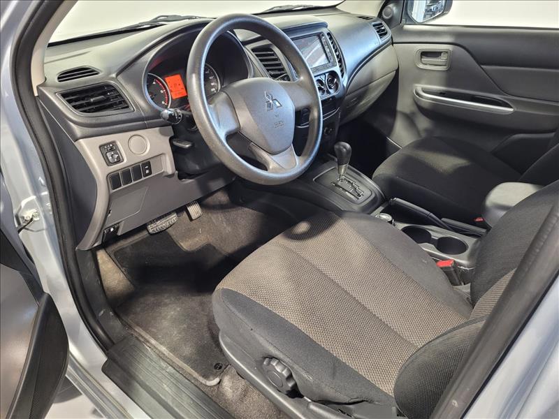 Mitsubishi-L200 TRITON-2.4 16V Turbo Sport GLS CD 4X4
