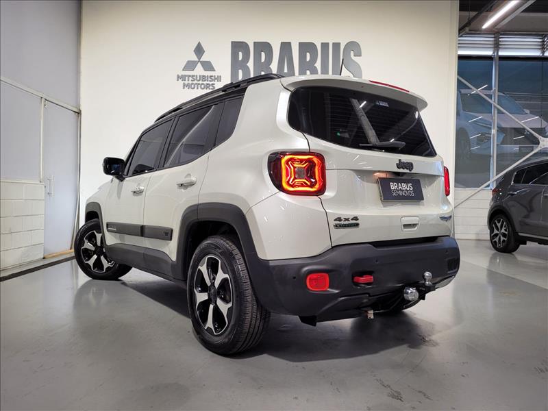 Jeep-RENEGADE-2.0 16V Turbo Trailhawk 4X4