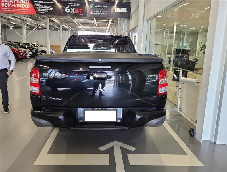 Mitsubishi-L200 TRITON-2.4 16V Turbo Outdoor HPE CD 4X4