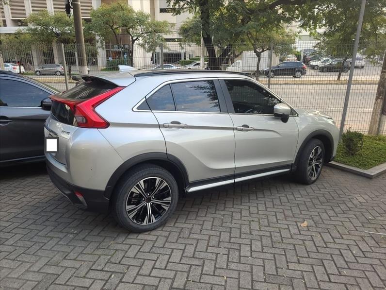 Mitsubishi-ECLIPSE CROSS-1.5 Mivec Turbo Hpe-s