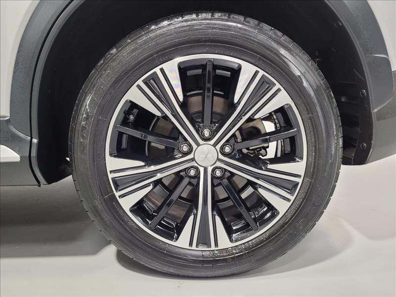 Mitsubishi-ECLIPSE CROSS-1.5 Mivec Turbo Hpe-s