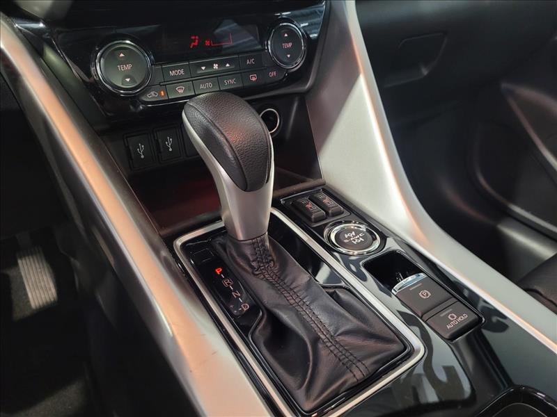 Mitsubishi-ECLIPSE CROSS-1.5 Mivec Turbo Hpe-s S-awc