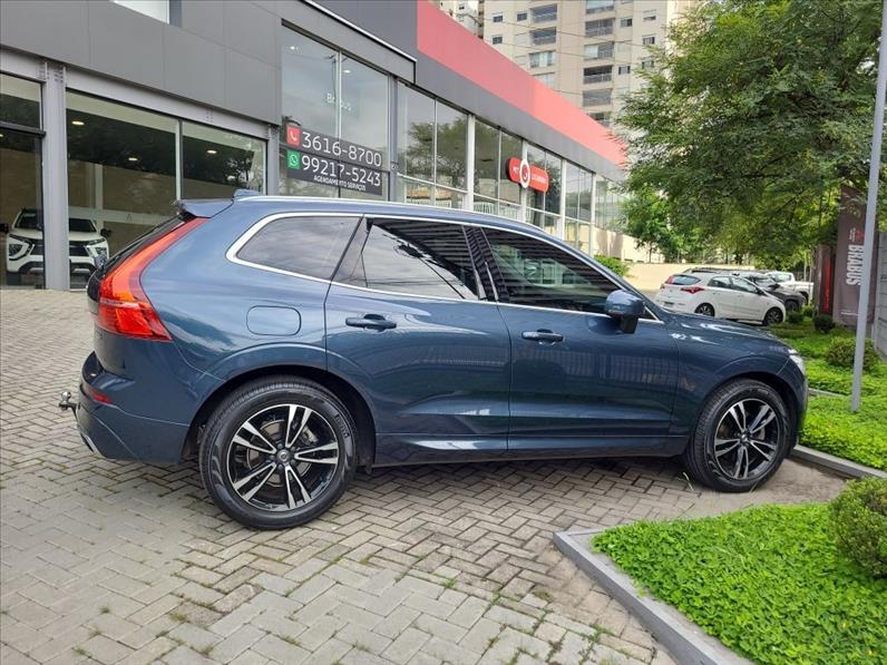 Volvo-XC60-2.0 T5 Momentum AWD Geartronic
