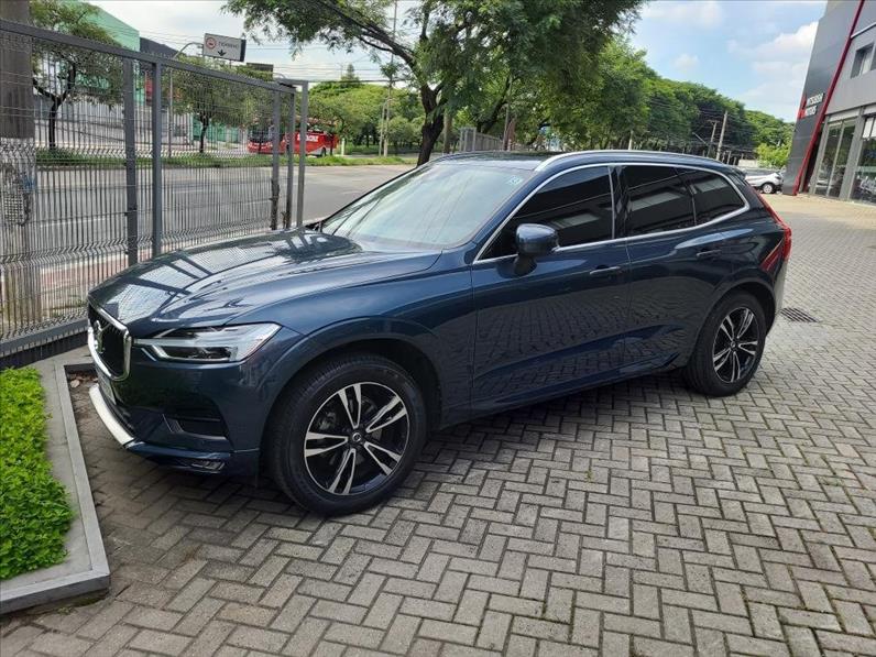 Volvo-XC60-2.0 T5 Momentum AWD Geartronic