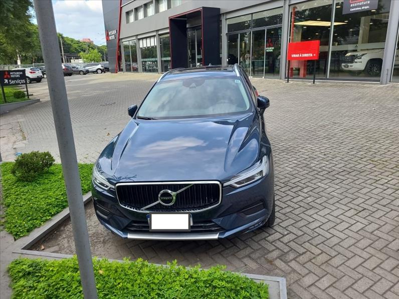 2.0 T5 Momentum AWD Geartronic